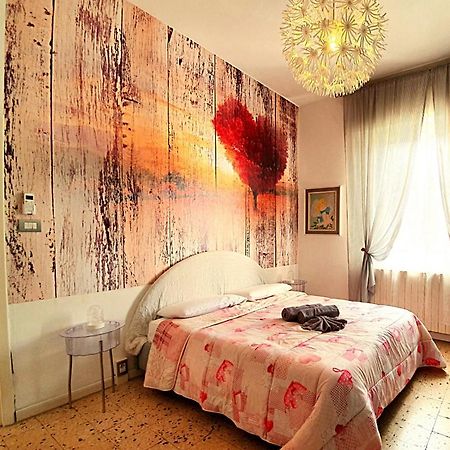 Accogliente Casa Indipendente Con Wi-Fi Gratuito, A Due Passi Dal Centro E Dalle Attrazioni Ravenna Exterior photo